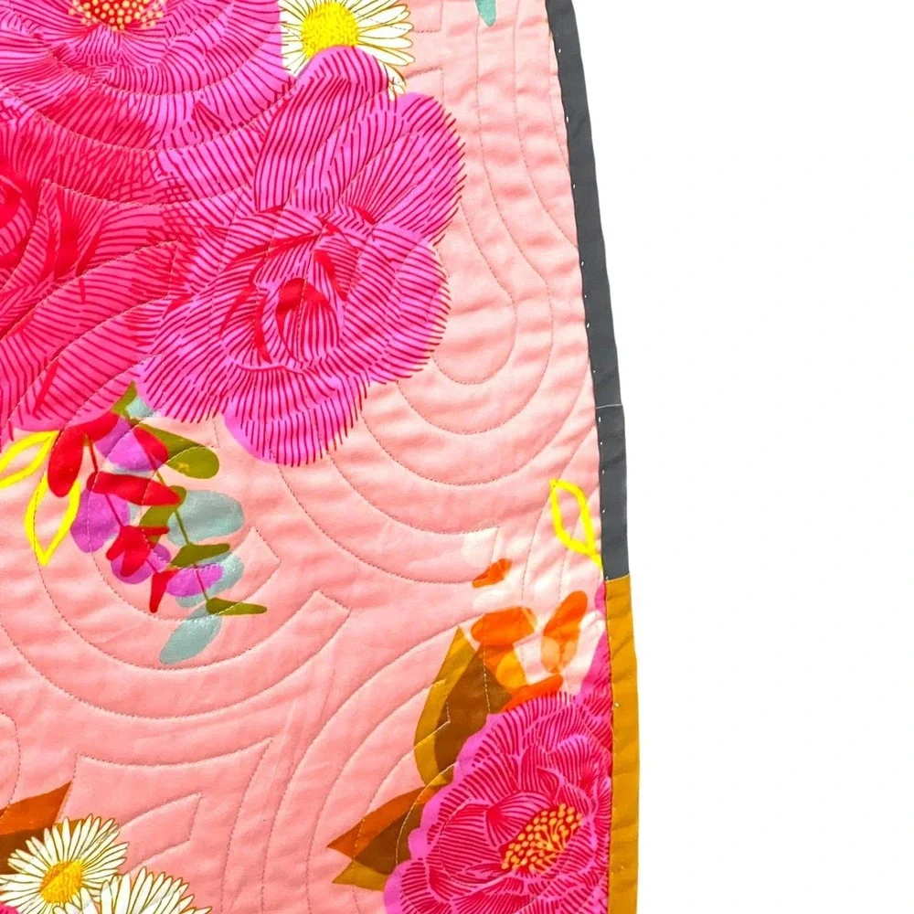Handmade Patchwork Quilt 66x60 Modern‎ Floral Reversible Throw